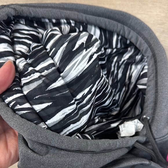 Under Armour Women’s Storm Hoodie with Pink Zebra Logo - Picture 8 of 8